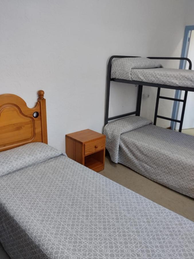 Albergue Juvenil Juventudes Llanes Eksteriør billede